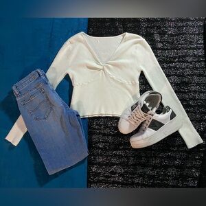 Light cream long sleeve top with tie detail